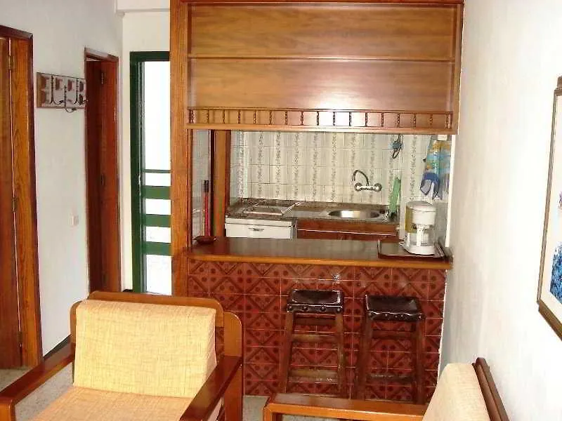 Apartamentos Caroni-1
